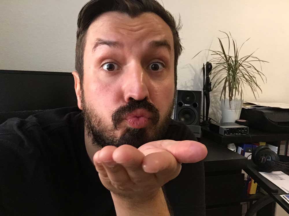 Citizen-Tim-knutsch-mit-IgittBaby